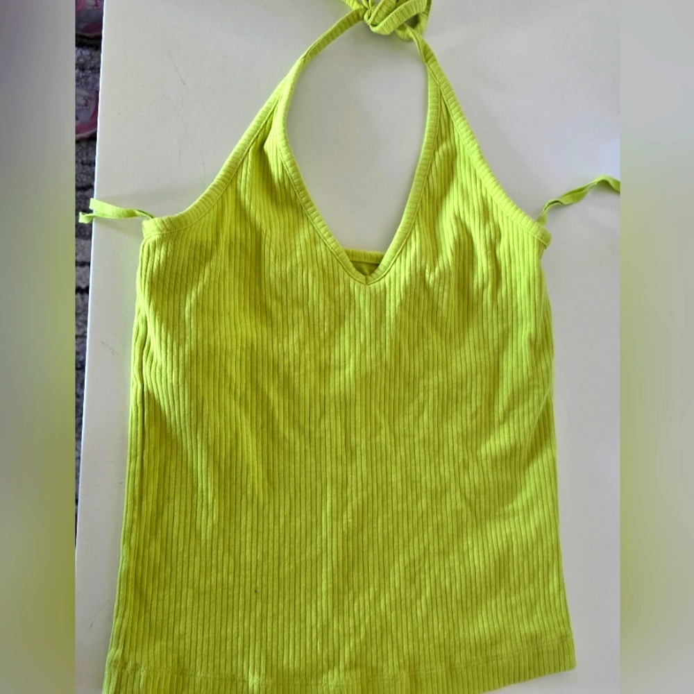 Old Navy Halter top size small shelf bra